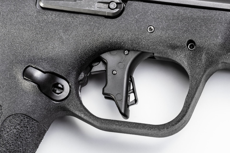 Smith & Wesson M&P22 Magnum .22 WMR Pistol with Thumb Safety