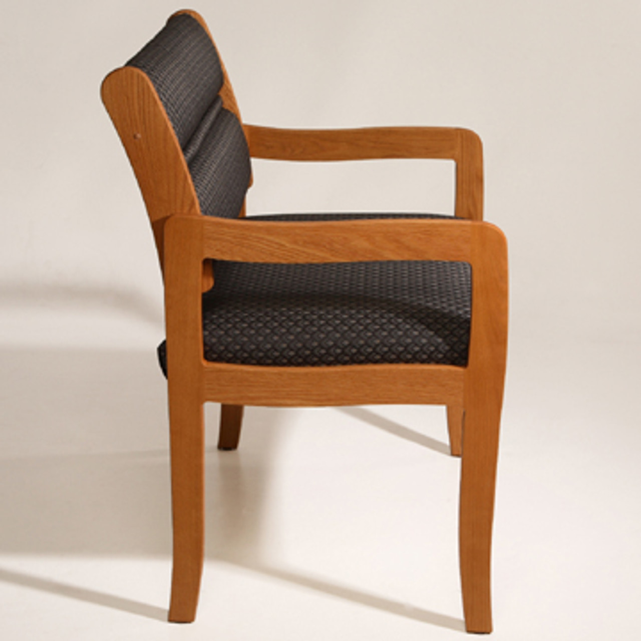 Wooden Mallet Valley Collection Three Seat Bariatric Chair, Center Arms, Standard Leg, Arch Wine, Medium Oak