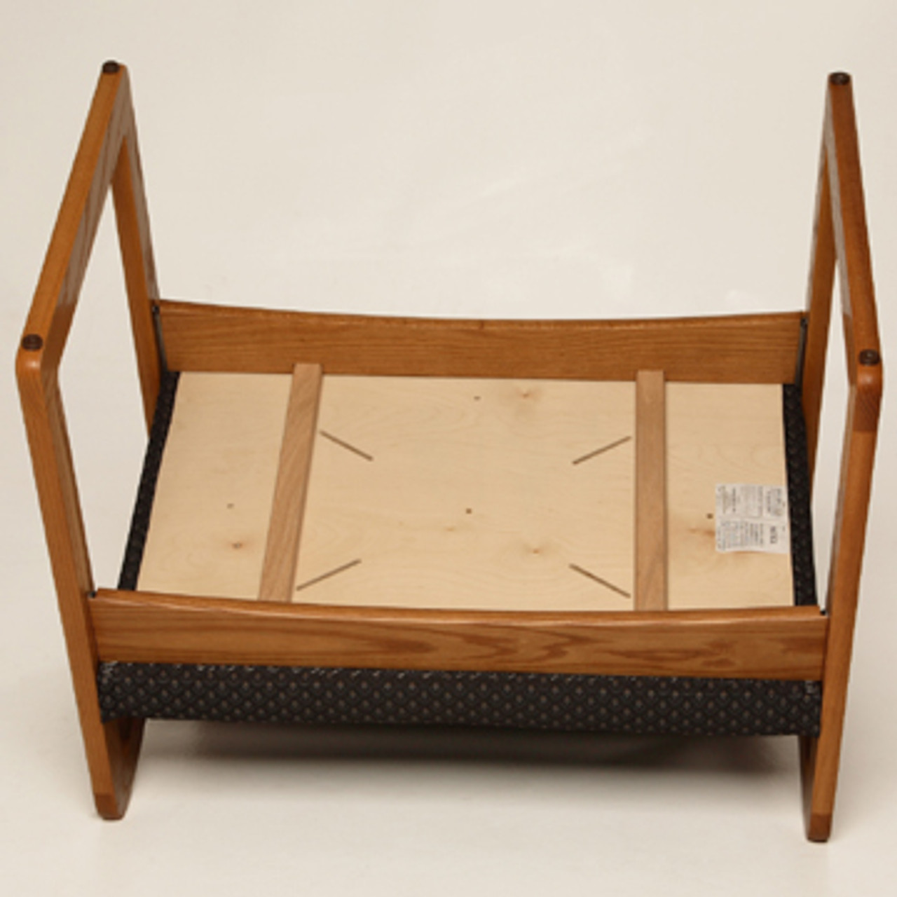 Wooden Mallet Valley Collection Three Seat Bariatric Chair, Center Arms, Standard Leg, Powder Blue, Medium Oak