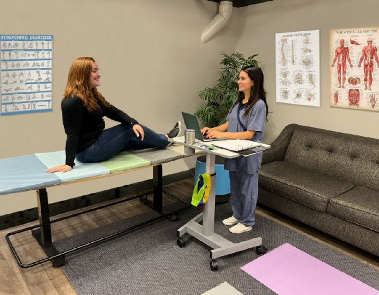 Pneumatic Sit/Stand Student Desk