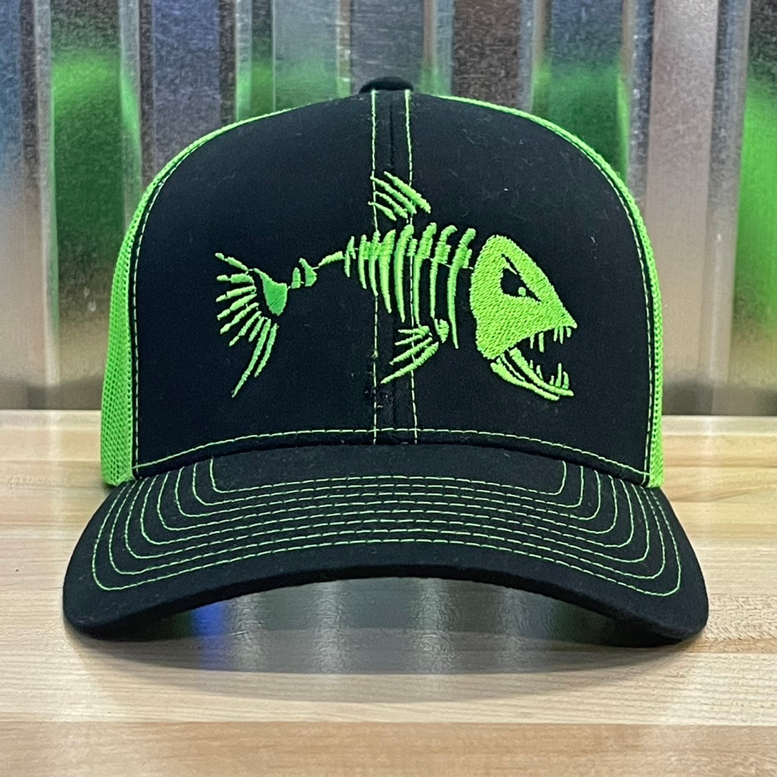 Reel Monster© Angry Fish Black/Neon 