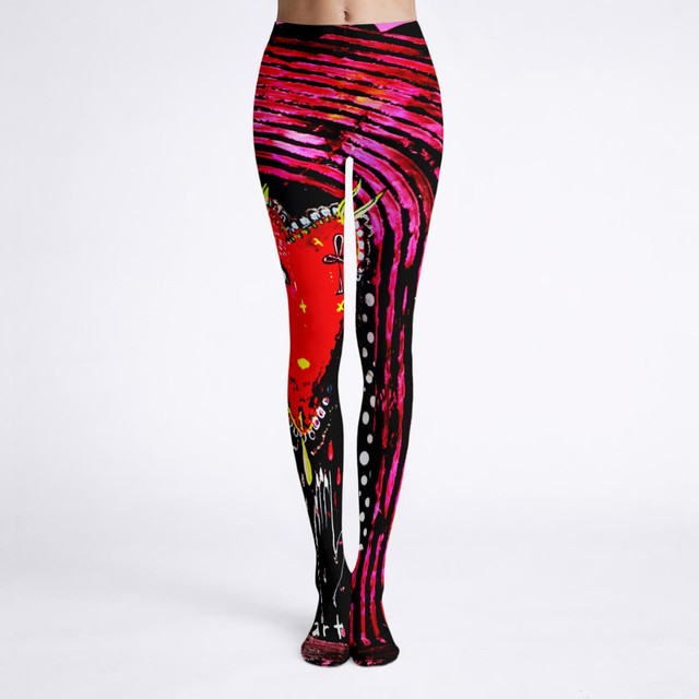 Scratched heart tights