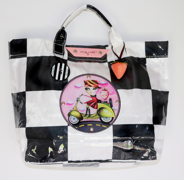 Vespa girl checkered tote
