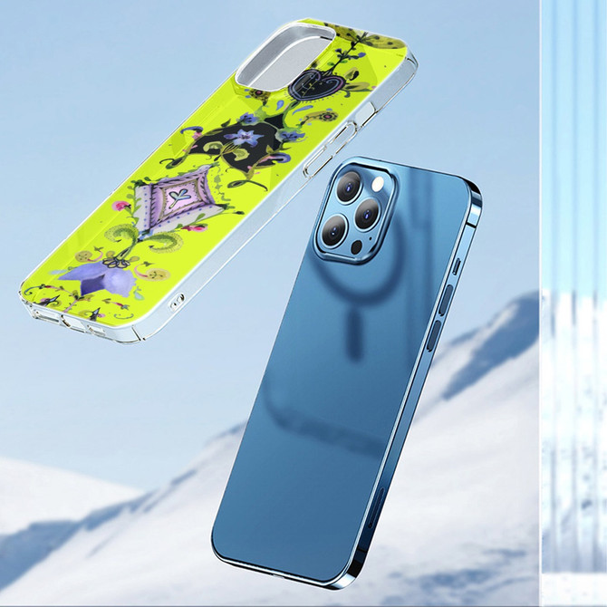 Chartreuse garden phone case
