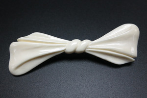 20x75mm Buffalo Bone Bow Tie Brooch [z5335]