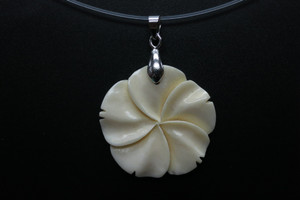 30x30mm Buffalo Bone flower Designer Bead Pendant [z5659]