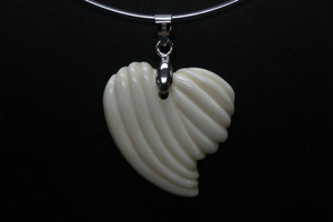 30x30mm Buffalo Bone Designer Bead Pendant [z5734]
