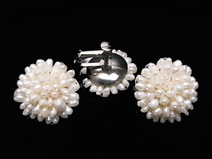 22mm Freshwater Pearl Sun Flower Screw Clip Earring , AA Grade Lustre [p204c]