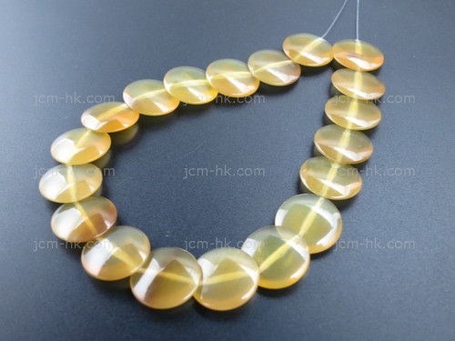 16mm Amber Horn Disc Beads 19pcs. [z2066]