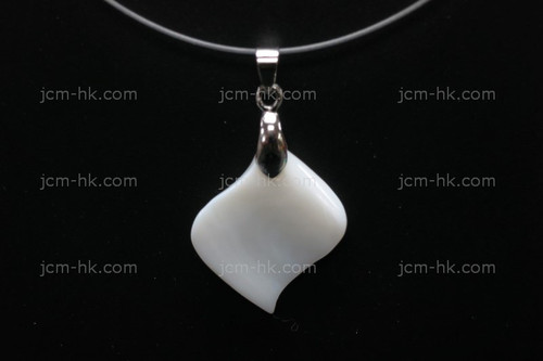 22x28mm Mother of Pearl Designer Bead Pendant [z7299]