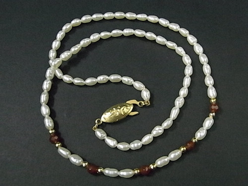 4-5mm Freshwater Pearl Necklace 17" Red Agate Silver G.P.Clasp