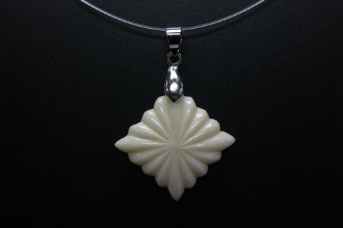 30x30mm Buffalo Bone Designer Bead Pendant [z8360]