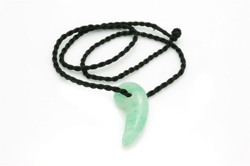 30mm Green Aventurine Magatama Fortune Pendant with Satin Rope Cord 17" & knot closure [y944cr]