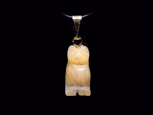 22mm (12mm Thick) Golden Jade Siting Cat Pendant [y505c]