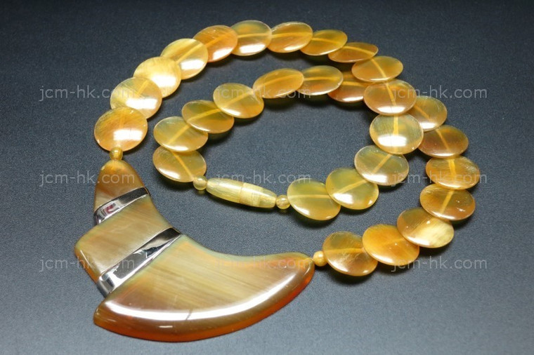 68x35mm Amber Horn Necklace 18" with 925 Sterling Silver [z7652]