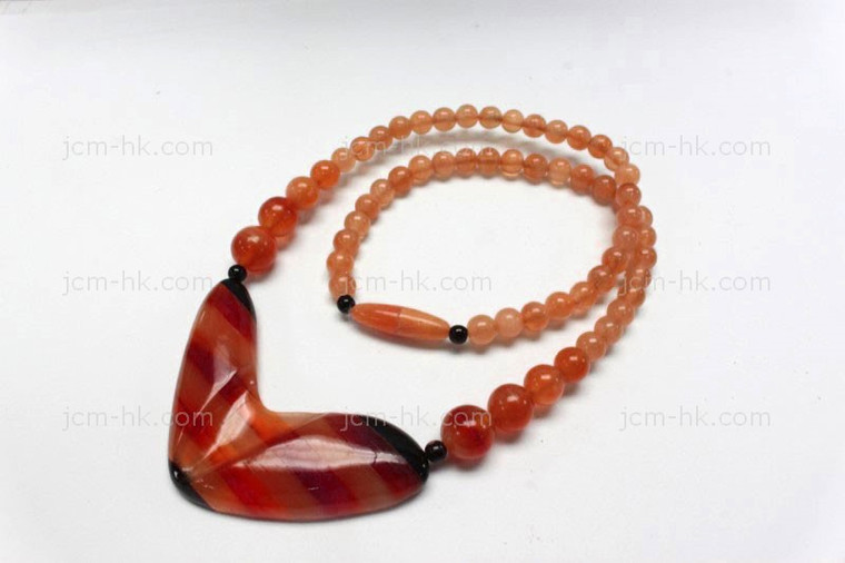 60x22mm Amber & Buffalo Horn Necklace 18" [z7664]