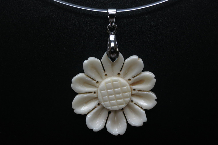 30x30mm Buffalo Bone flower Designer Bead Pendant [z5182]