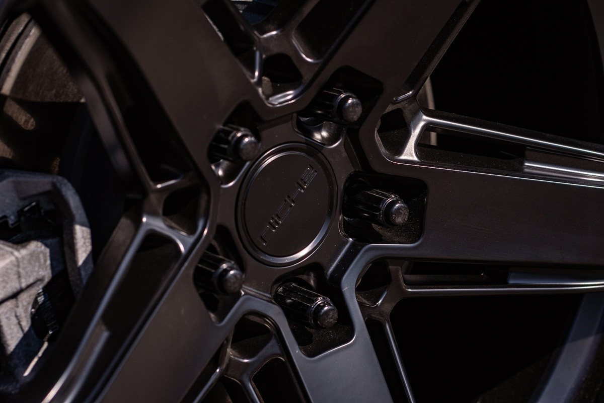 Set 4 Niche M269 Teramo 18x8 5x120 Matte Black Wheels 18" 40mm Rims