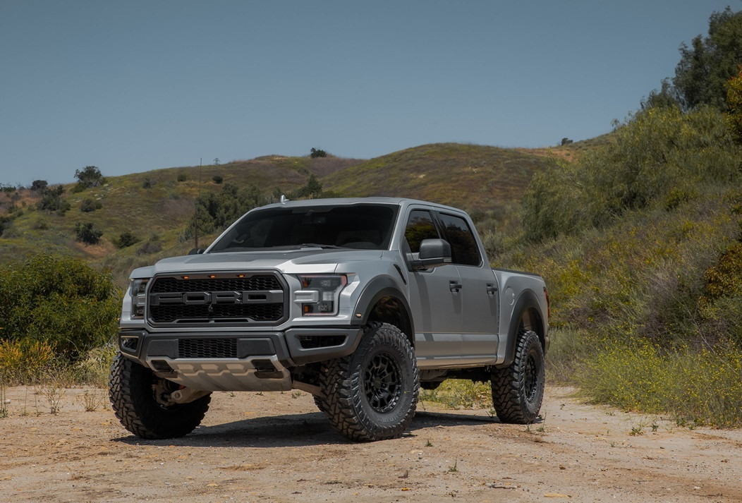 Set 4 KMC KM718 Summit 17x8.5 6x5.5 Satin Black With Gray Tint Wheels 17" 18mm