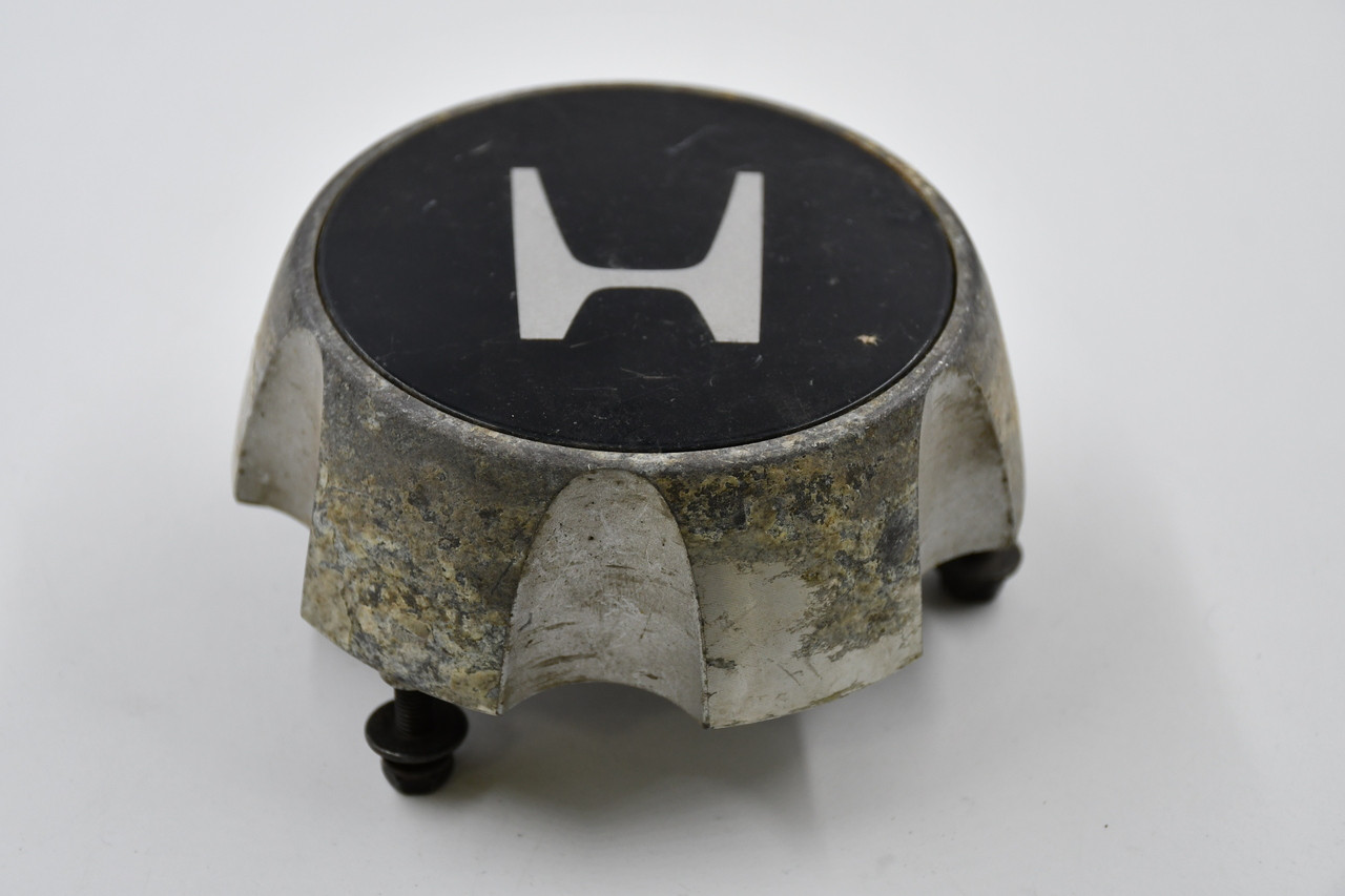 Honda Machined Metal w/ Black & Silver Logo Wheel Center Cap Hub Cap HONDA/5 5." 98-02 OEM Honda Passport