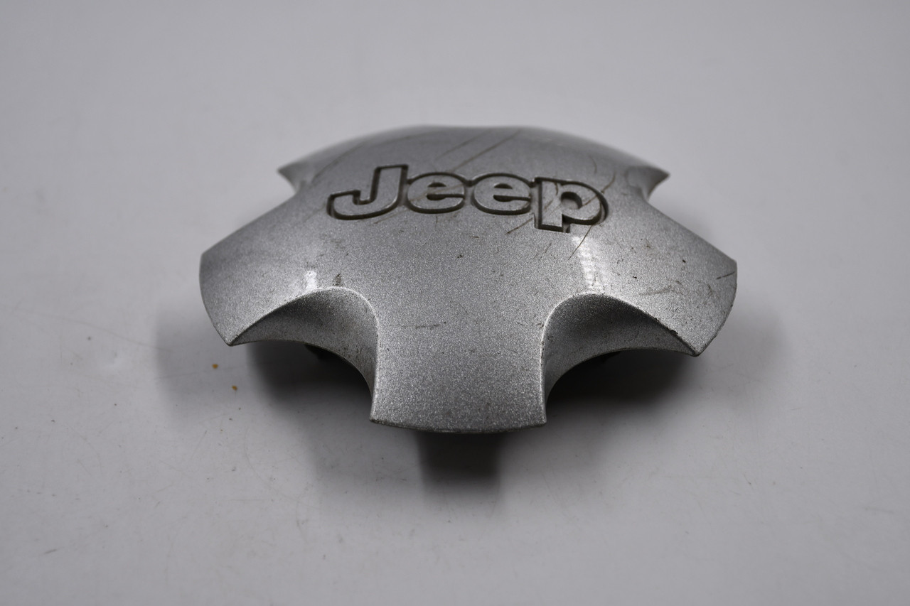 Jeep Silver Wheel Center Cap Hub Cap 5GJ46TRMAA 4.375" OEM '98-'02 Grans Cherokee