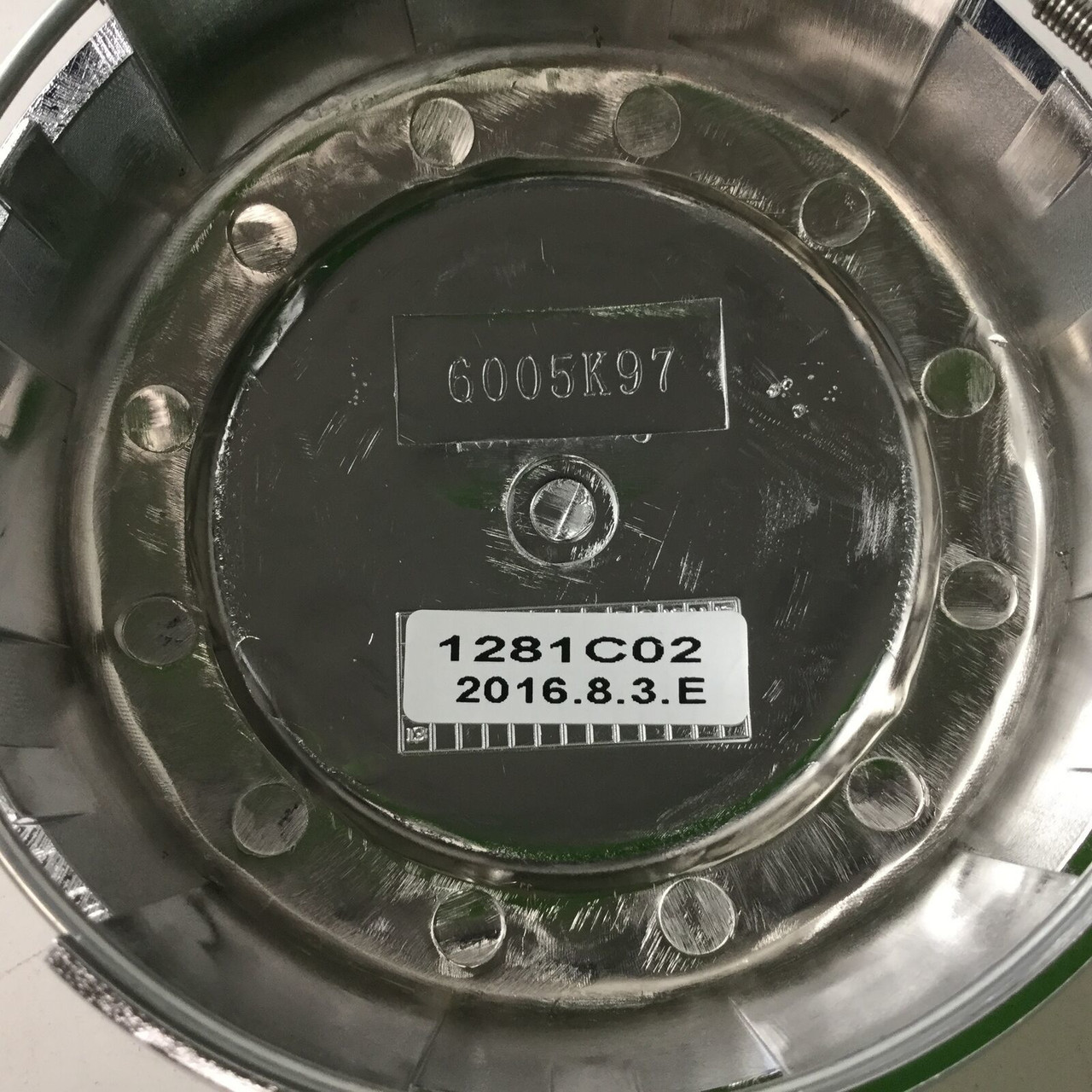 1281C02 center cap
