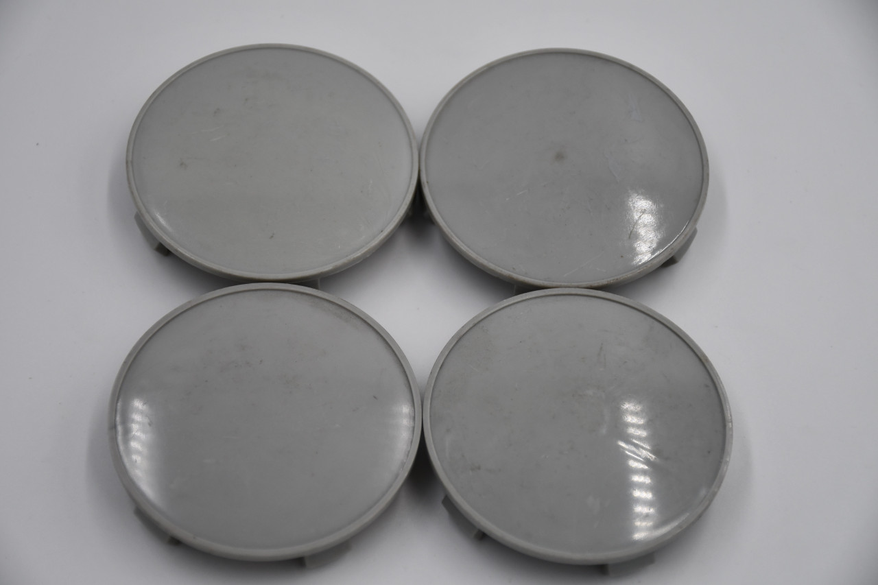 Set 4 64mm Generic Silver Snap In Center Caps Hub Cap 5 Clips