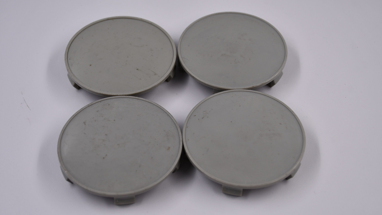 Set 4 64mm Generic Silver Snap In Center Caps Hub Cap 5 Clips