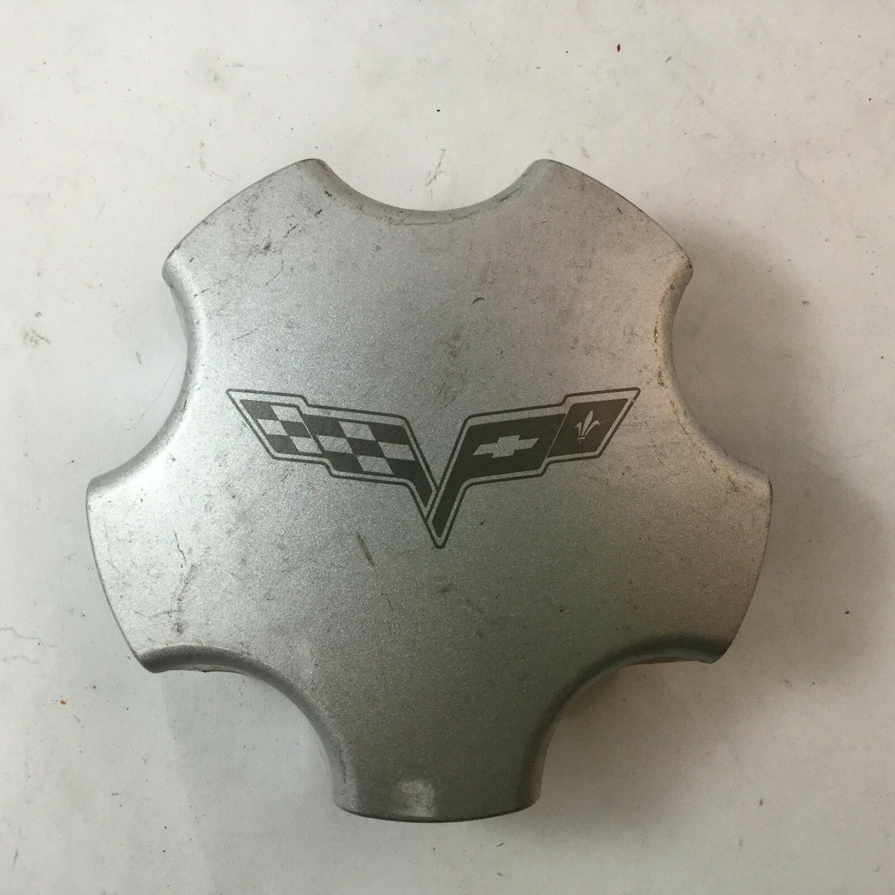 05-07 Chevy Corvette Factory OEM Silver Wheel Center Cap 9594652 CH261