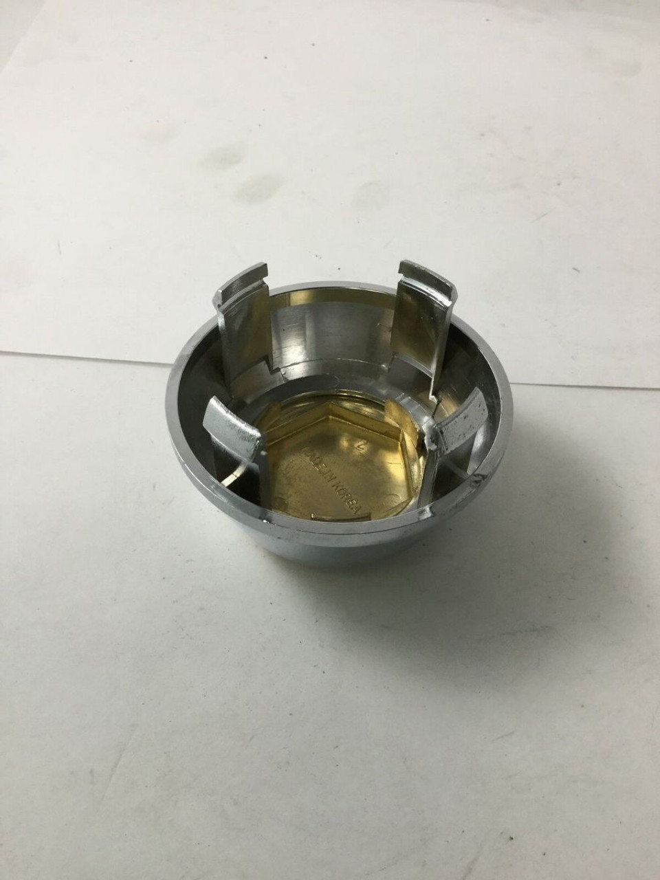 Eagle Snap In Wheel Center Hub Cap Chrome with Gold Top EAG67 69mm EAG67