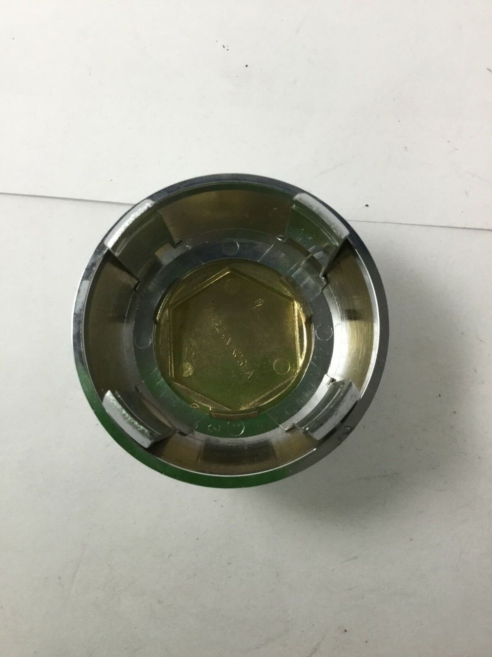 Eagle Snap In Wheel Center Hub Cap Chrome with Gold Top EAG67 69mm EAG67