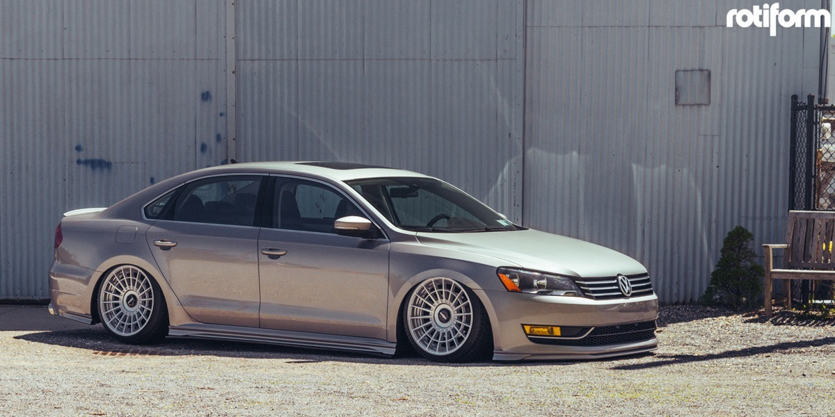 Set 4 Rotiform R143 LAS-R 18x8.5 5x100 5x112 Gloss Silver Wheels 18" 45mm