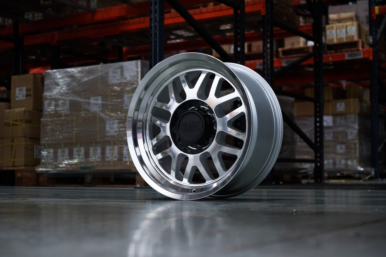 Black Rhino Delta 20x9.5 8x6.5 Gloss Silver Mirror Face & Lip Wheel 20" -18mm