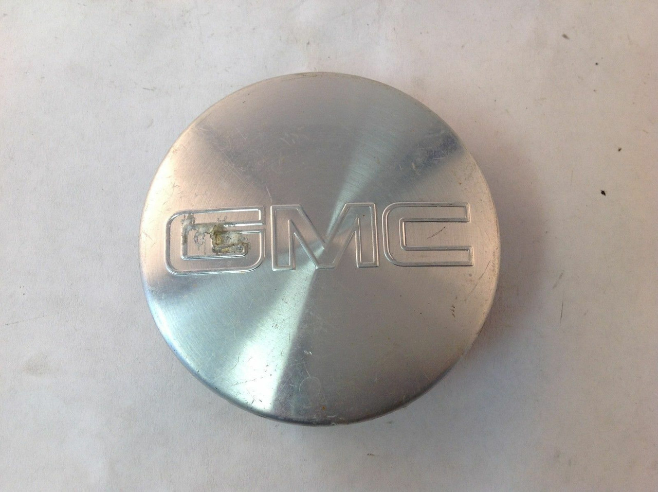 GMC Sierra Van Yukon Wheel Center Hub Cap Machined 9595383 GMC100