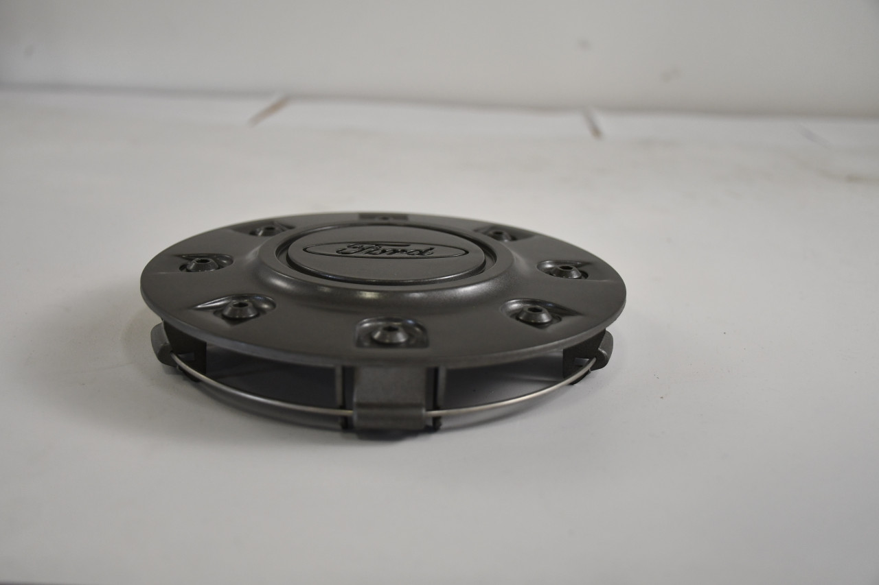 Ford Explorer Gunmetal Solid Center Cap  FTZ-1130-D F17A-1A097-DA T171U 6.435"