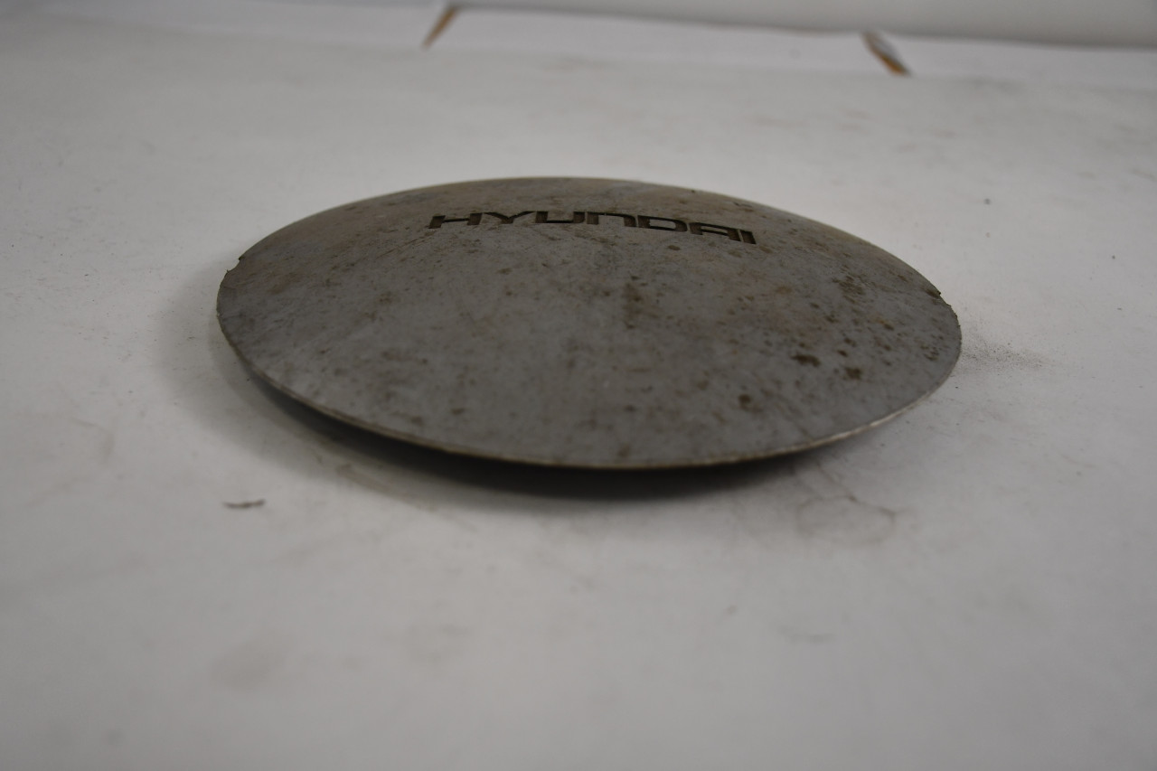 1986 Hyundai Gray Center Cap Hub Cap 8603165 7.975"