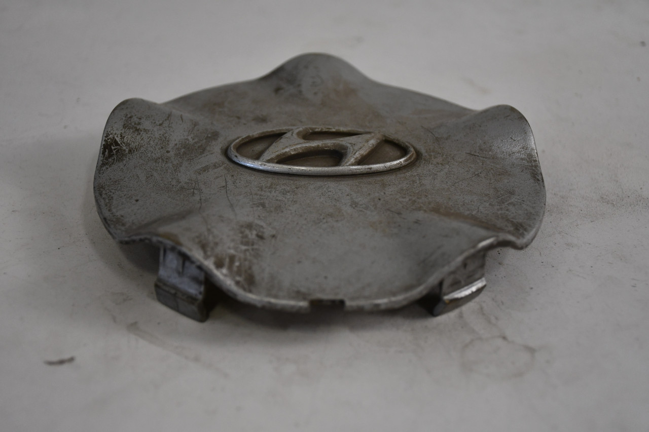 Hyundai Gray Center Cap Hub Cap 52960-27610 6.125"