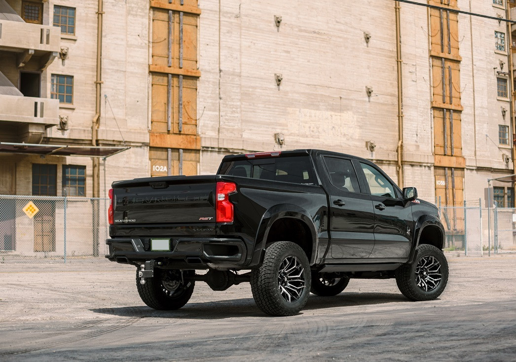 20" Gear Off Road 776BM Flair 20x10 8x170 -19mm Gloss Black Milled For Ford Rim