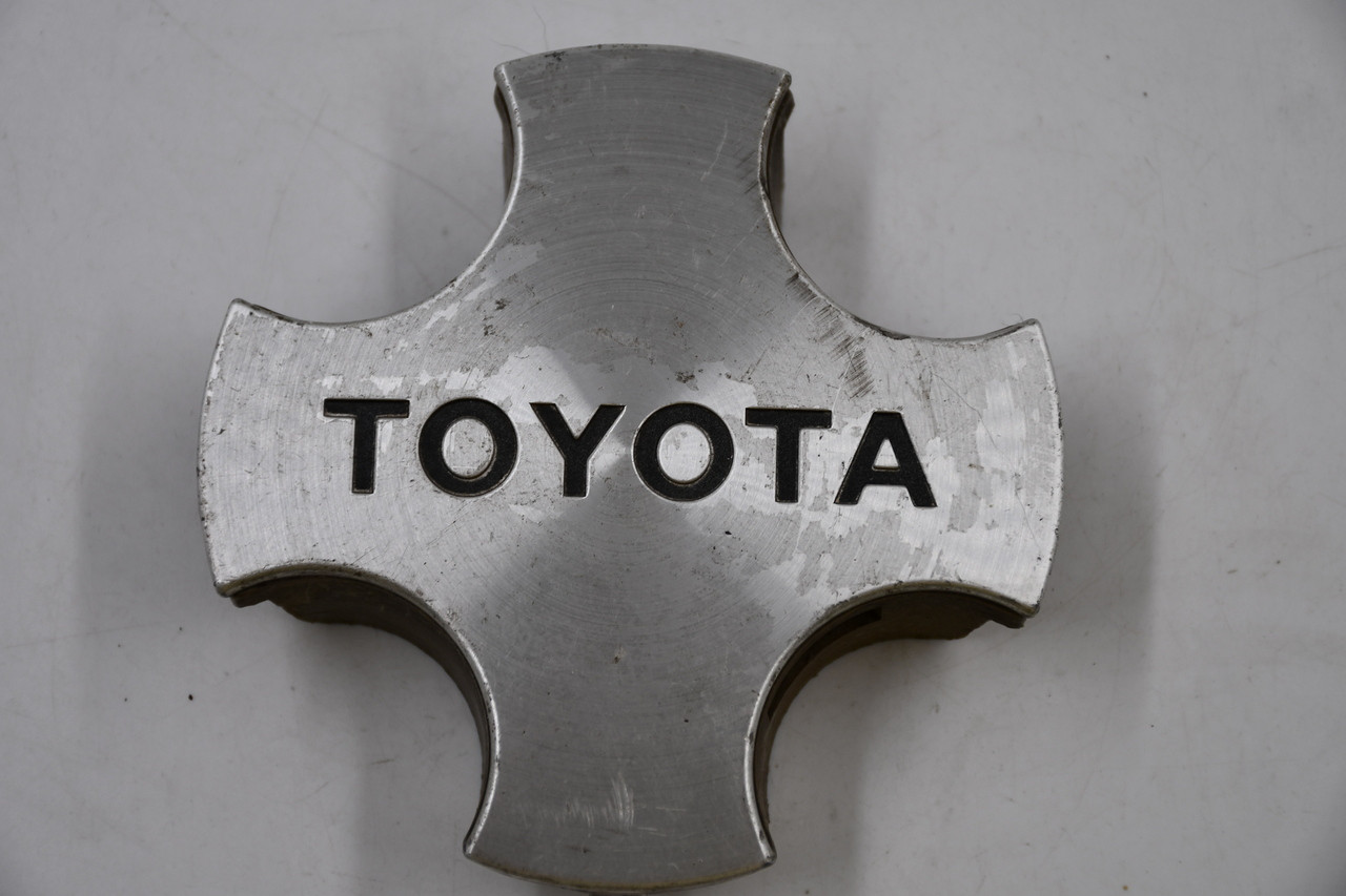 Toyota Gray Sides, Machied Top w/Dark Gray Logo Wheel Center Cap Hub Cap TOY-3.95 3.95" 4 Lug OEM
