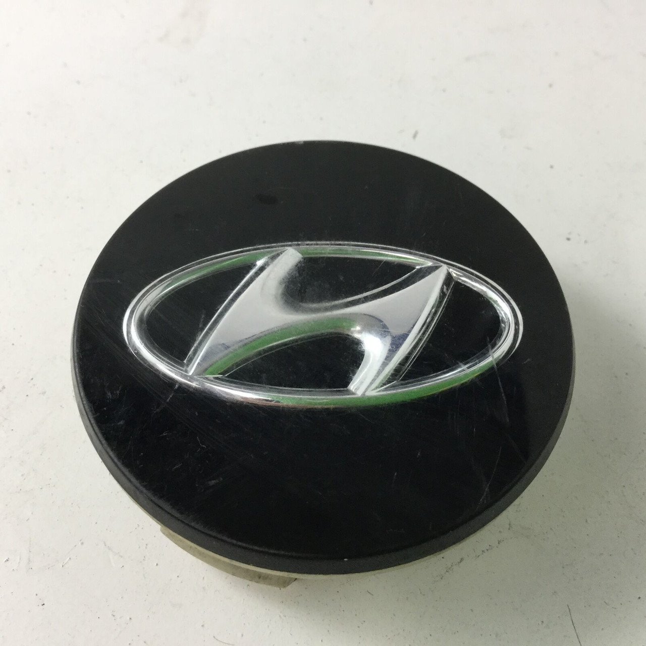 Hyundai Accent Azera Genesis Tucson OEM Wheel Center Cap Black 52960-3K210