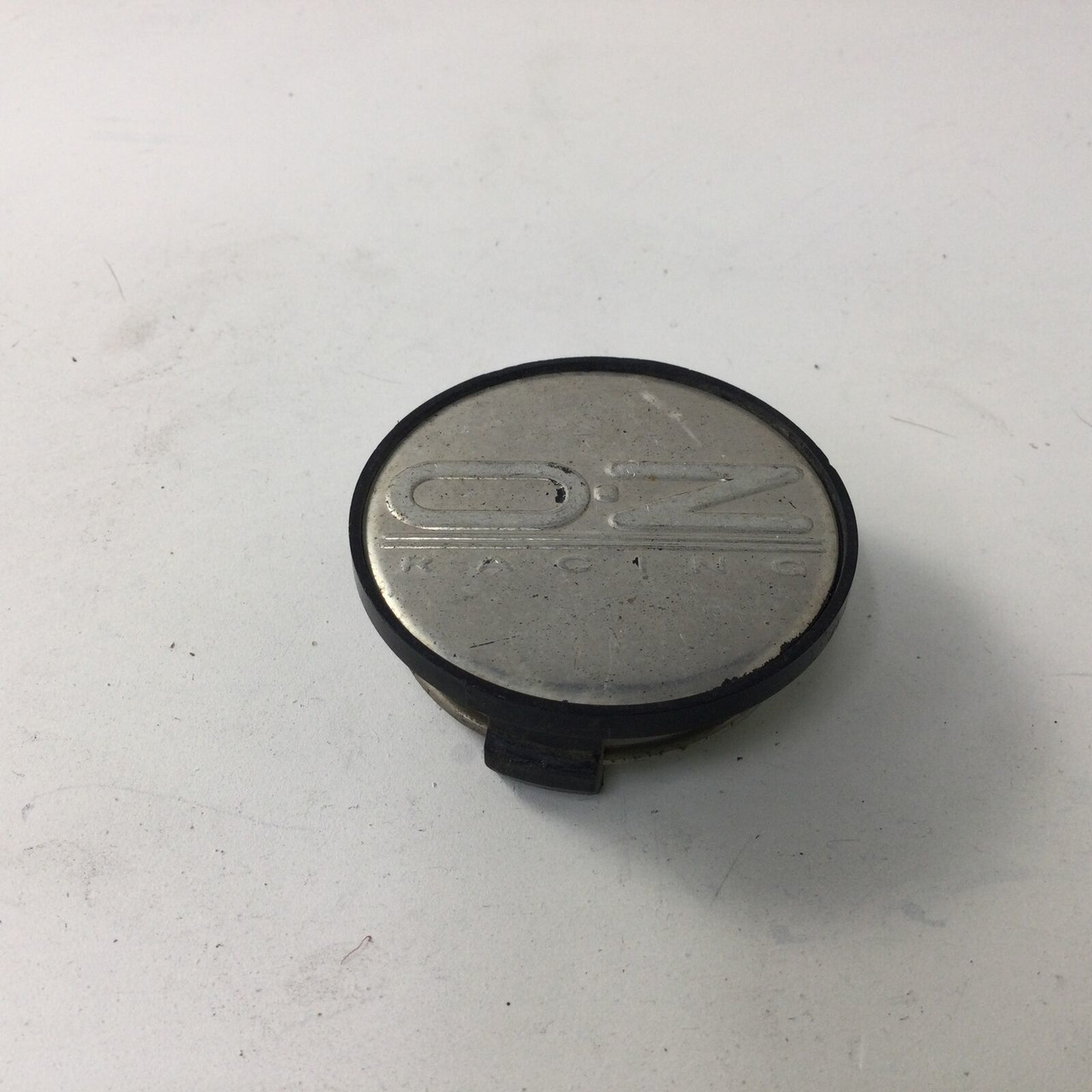 OZ Aftermarket Wheel Center Cap Silver Black MC-1 2.125" Diameter 3 Clips OZ23