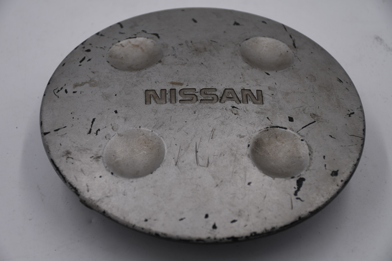 Nissan Silver Center Cap Hub Cap 40315-84M00 6.5" Factory OEM