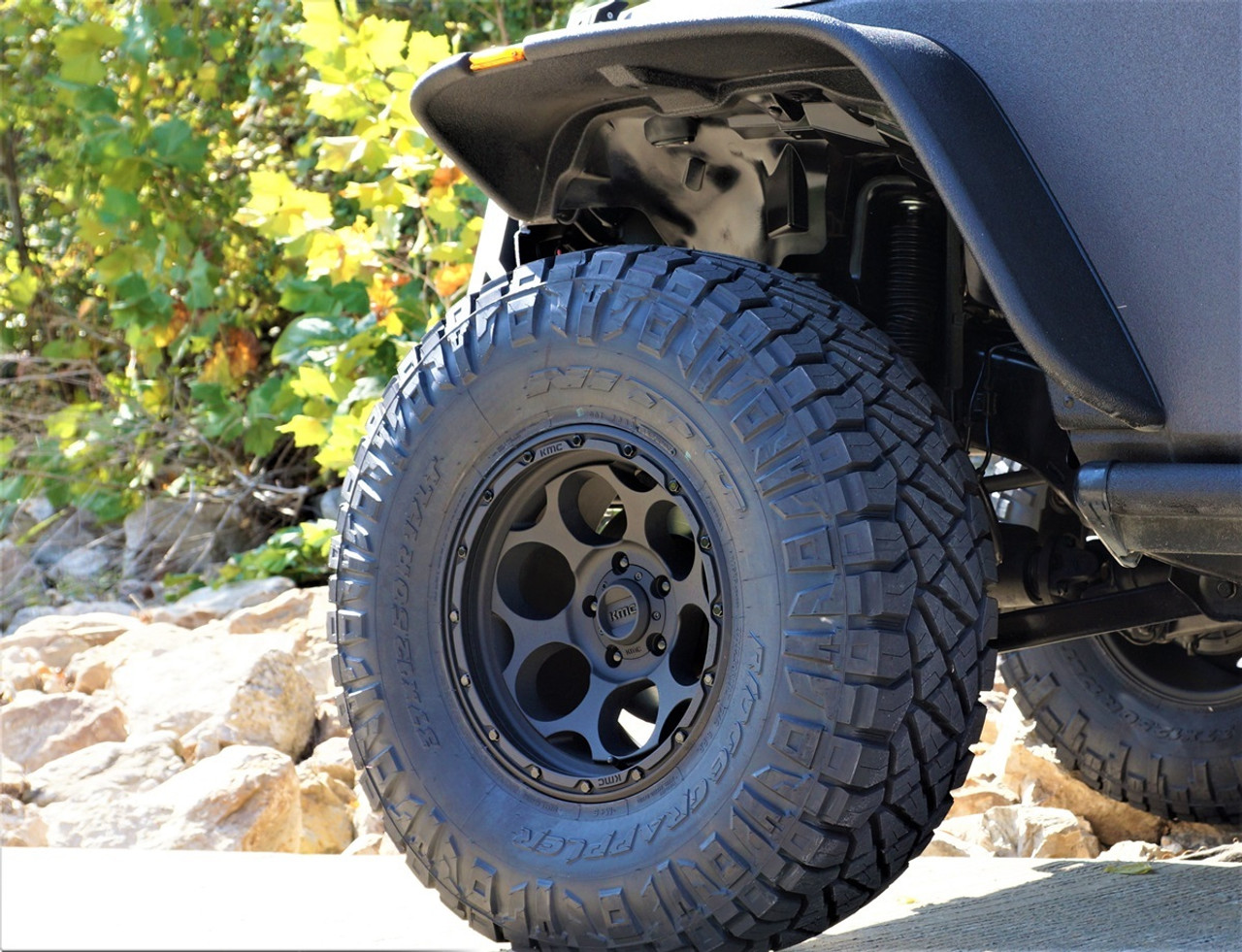 KMC KM541 Dirty Harry 17x8.5 5x5.0 Satin Gray With Black Lip Wheel 17" 18mm Rim