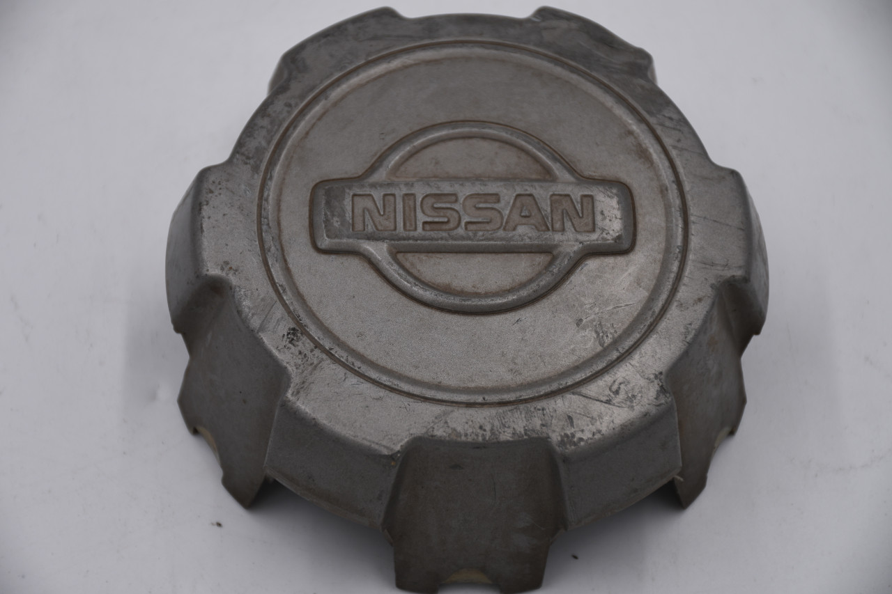 Nissan Silver Center Cap Hub Cap 40315-2W400S 4.5" Factory OEM