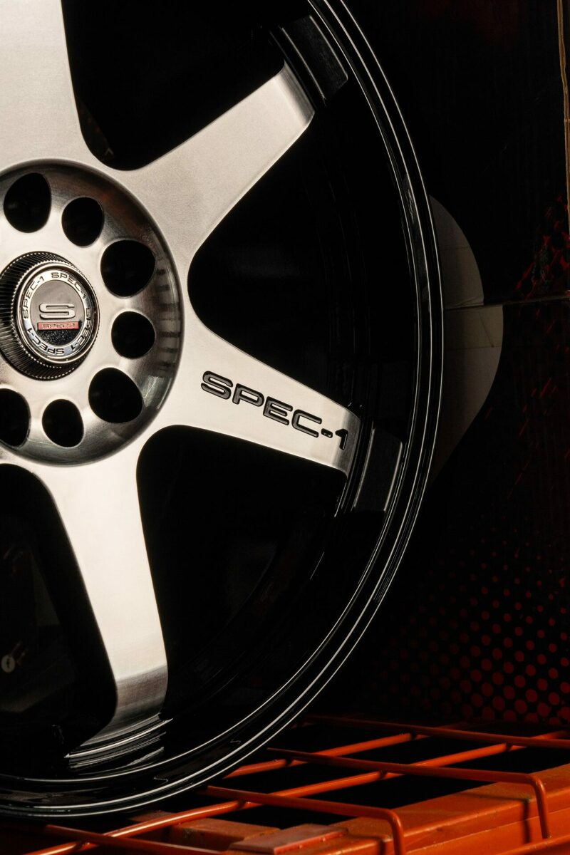 17" Spec-1 SPT-33 Gloss Black & Machined 17x8 Wheel 5x100 5x4.5 38mm Rim