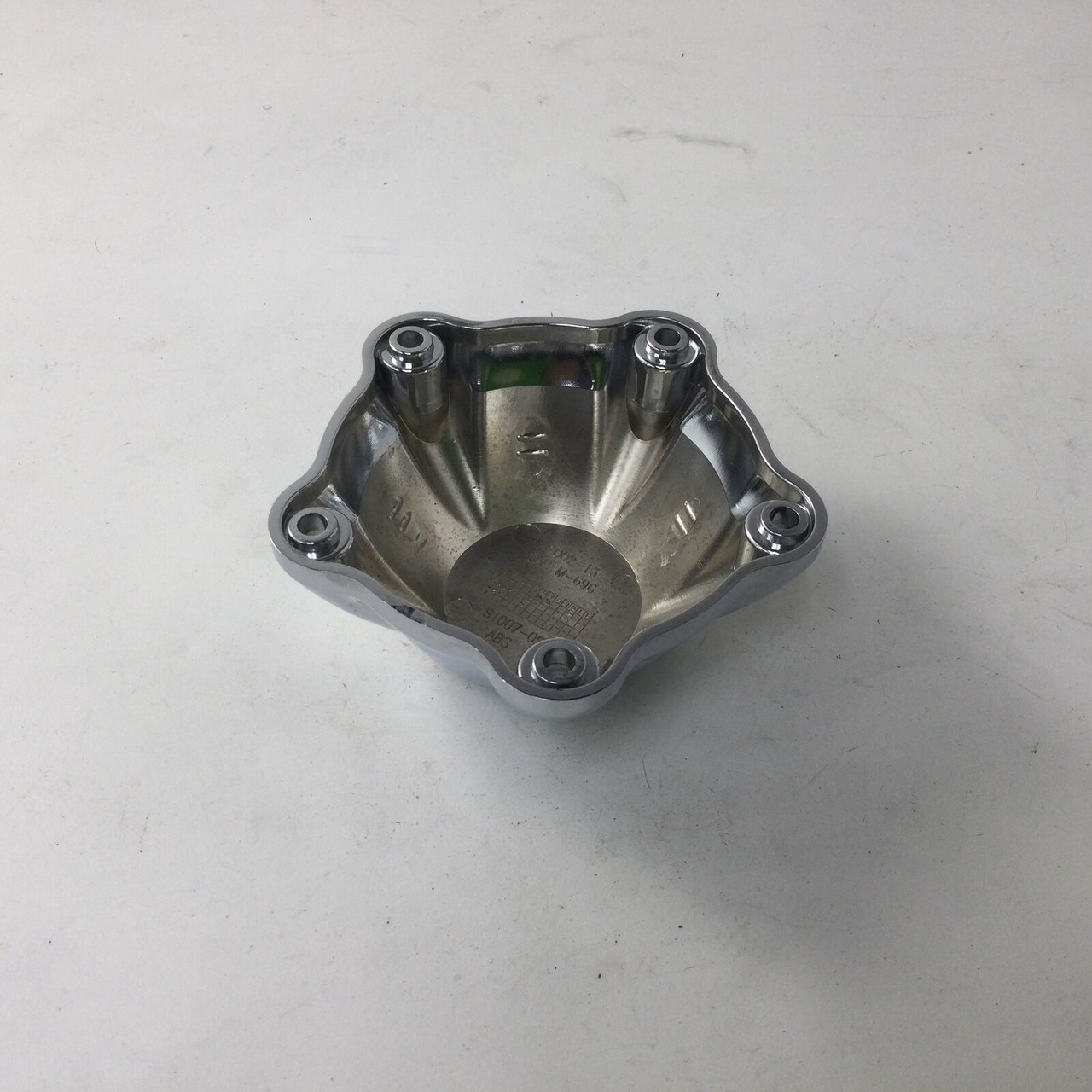 Used U.S. Mags Chrome Wheel Center Cap 1002-13 1002-13P