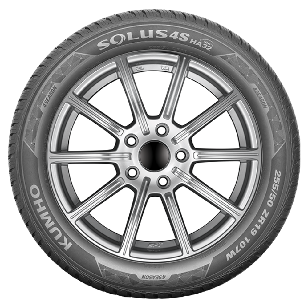 225/60R18 Kumho Tires Solus HA32 Radial Tire 2256018 Standard Touring 104V