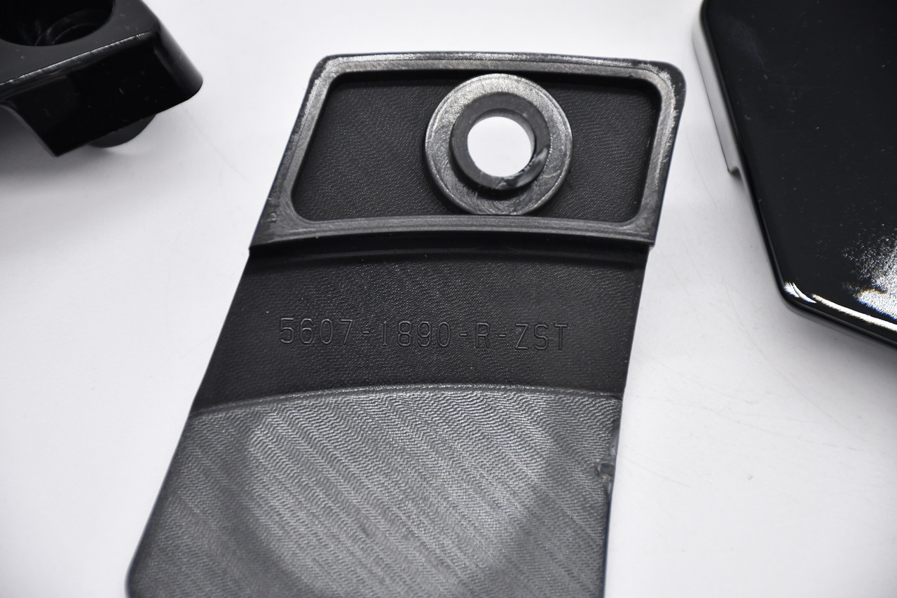 Grid OffRoad Gloss Black Wheel Inserts 5607-1890-R-ZST Fit GD04 18x9 Right Wheel