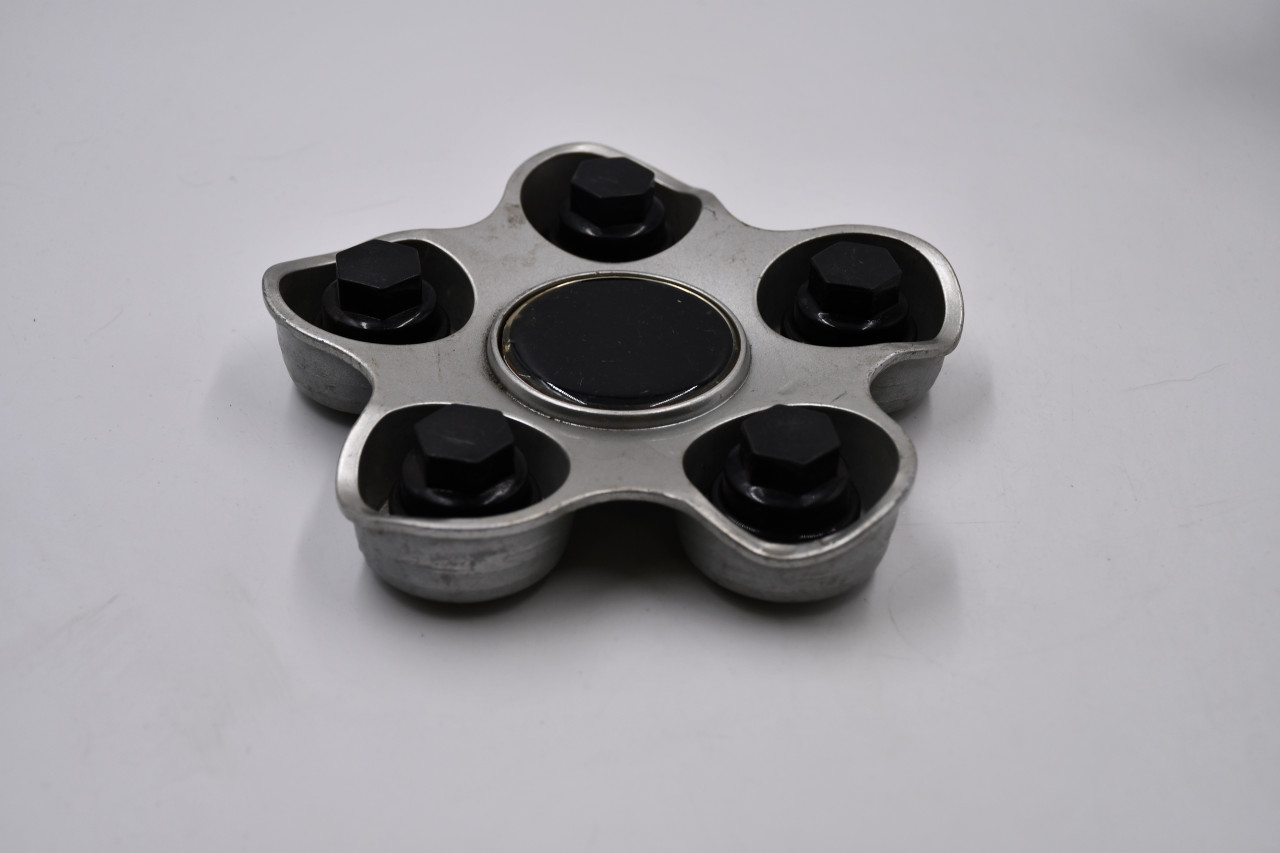 Aftermarket Silver/Black Center Wheel Center Cap Hub Cap PD-CAPSX-5025(6547) 5.5" Blank No Logo