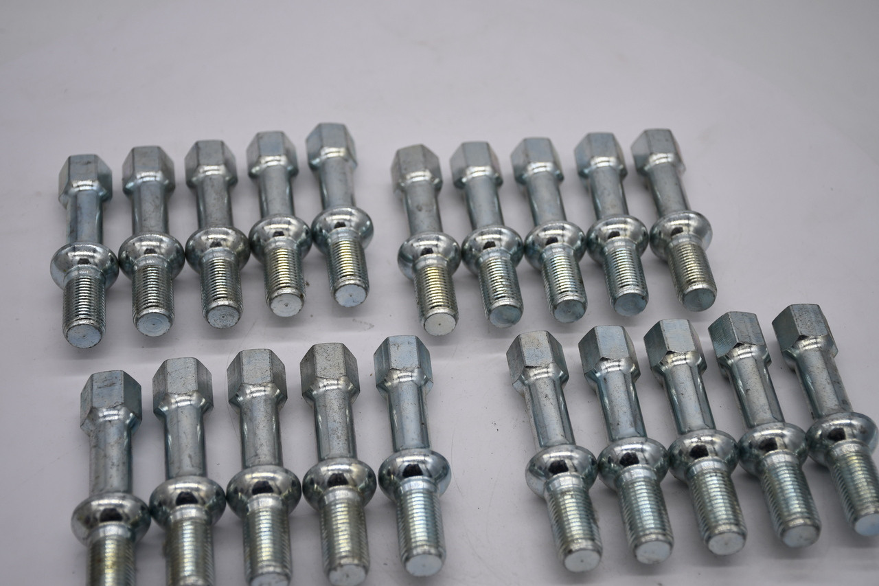 M14x1.5 Lug Bolts Ball Seat Extended Length 14mmx1.5 27mm Thread for Mercedes